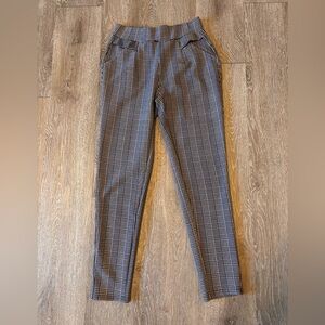 Plaid Trousers with Pockets